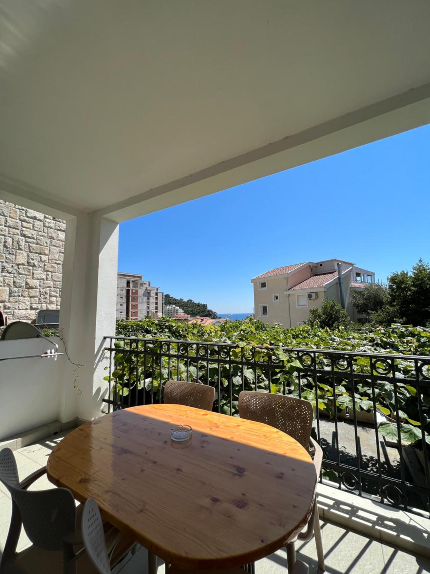 Villa Mila Petrovac Exterior photo